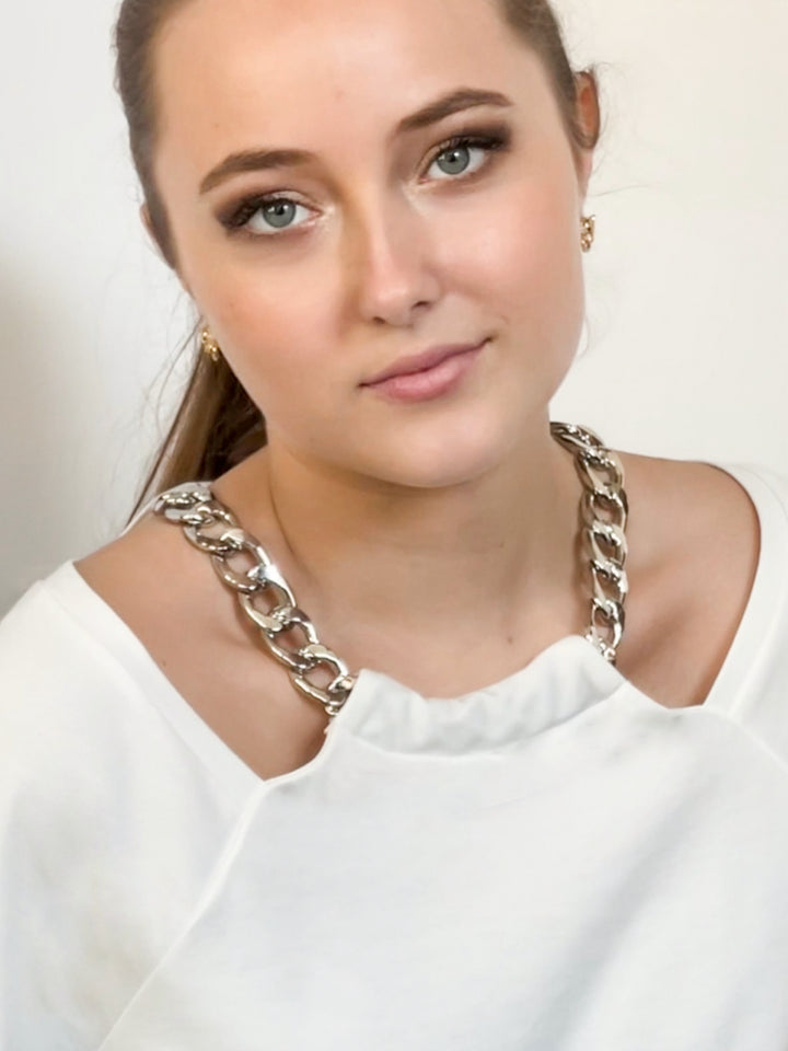 The Minetta Top with Silver Chain